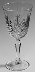Crystal D’arques Masquerade 8.25oz crystal Wine glasses / Goblets (set of 6)