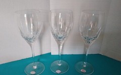 NEW Set of 3 Rogaska Slovenia Crystal Wine Glass 9″ Clear Cut
