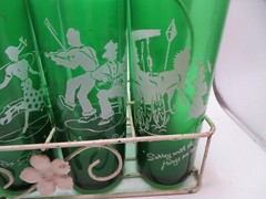 Vintage Set of 8 WITH METAL HOLDER Green Tall Xmas Sleigh Glasses OPEN SLEIGHT
