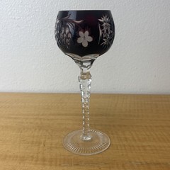 Nachtmann Traube Cut to Clear Crystal 8 1/4″ Tall Wine Glass RED