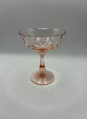 Vintage Fry Glass Pink 💕 Straight Optic 5 1/8″ Saucer Champagnes EUC Pretty