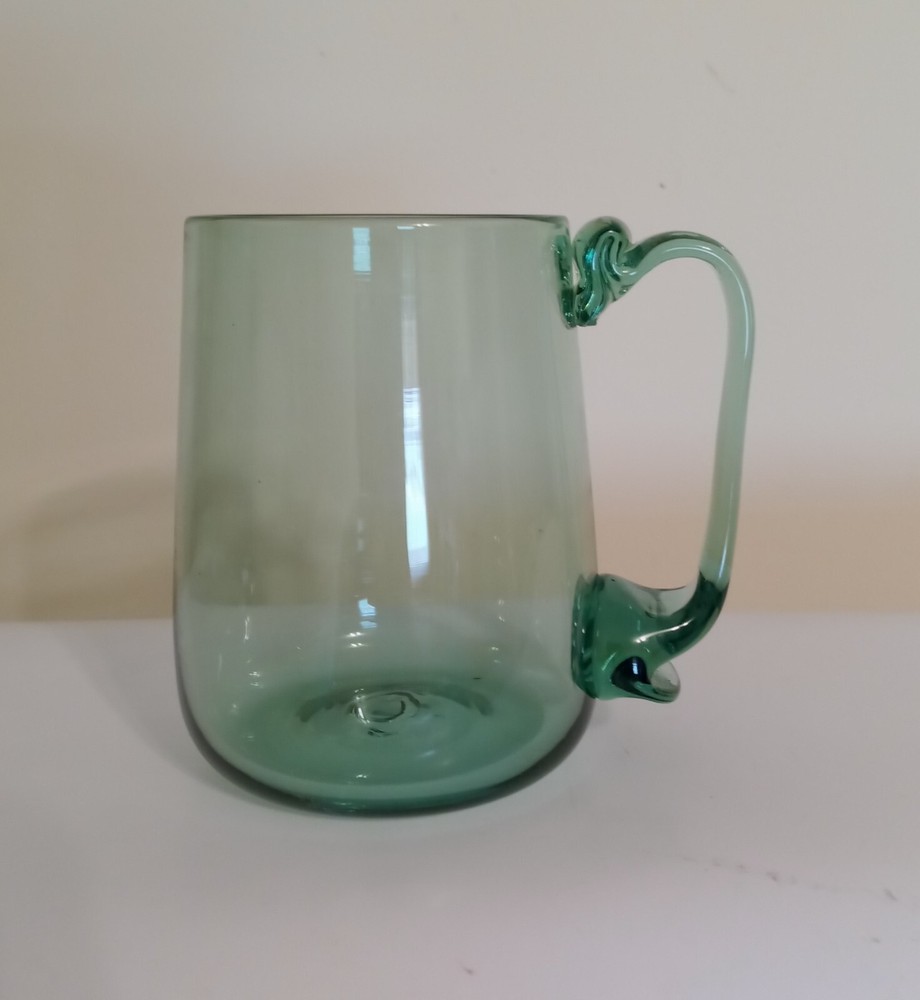 2013 Mark Taylor Signed Handblown Green Glass Medieval Cylindrical Tankard