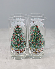 Vintage Victorian Christmas Glassware Johnson Brothers 4PC Drinkware 16oz Boxed
