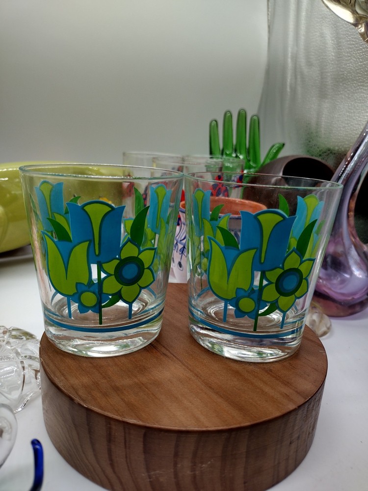 Royal Kendall Vintage Tulip Blue Green Flower Glass Tumblers MCM Set of 2