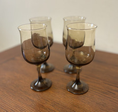 Vintage Set Of 4 Mid Century Modern Stemmed Brown Wine Water Glasses Tulip Bowl