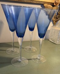 Vintage Cobalt Blue Champagne￼ Glasses, Set of 4, Mid Century Stemware