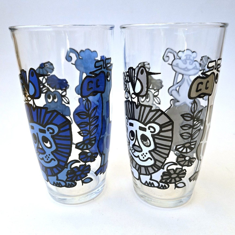 Vintage Hazel Atlas Safari Sour Cream Glasses Jungle Zoo Animals Gray & Blue