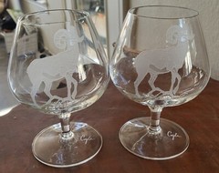 Set 2 SIGNED COYLE ETCHED CRYSTAL BIG HORNED SHEEP RAM Brandy Snifter GLASSES