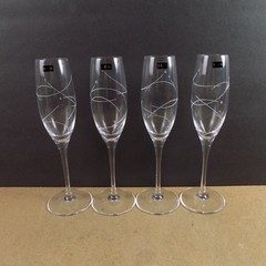 4 Hoya Crystal Champagne Flutes Etched Lines & Dots Japan