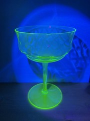 Set of 3 Vintage Vaseline Uranium Glass Champagne Glasses 5.5″ Tall Glows Green!
