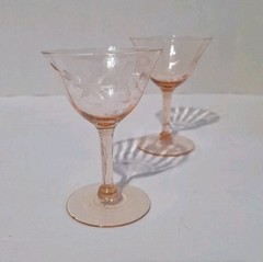 Pink Depression Etched Floral Champagne Wine Cocktail Glasses Set Of 2 Delicate
