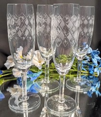 4 Vintage Diamond & Atomic Star Cut Mid-Century Champagne Flutes Glasses Set
