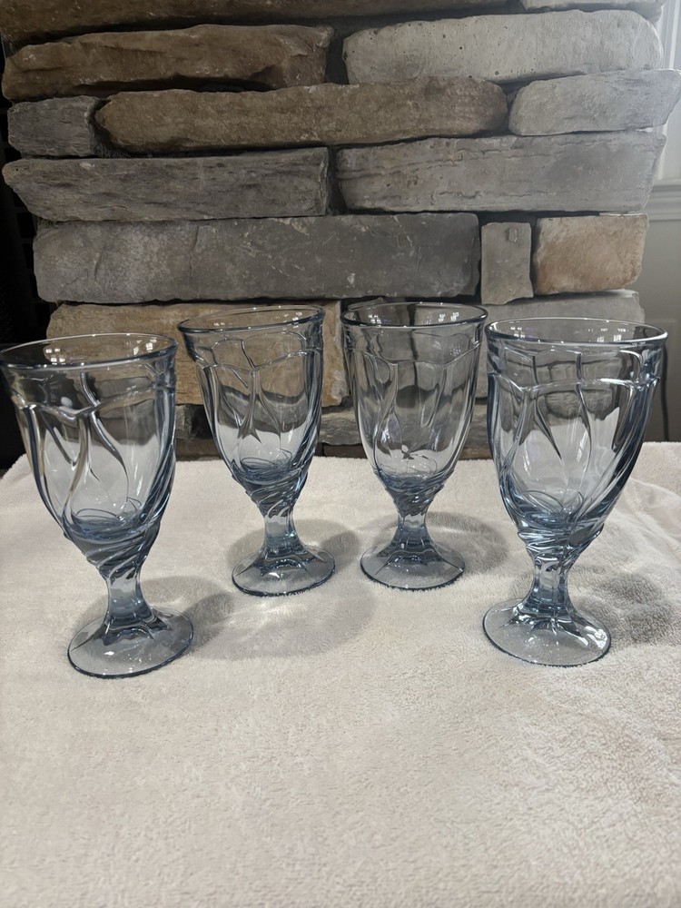 NEW Noritake Sweet Swirl Blue Coastal Country Tea/Wine/Water Glasses Goblets (4)