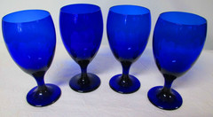 Set of 4 Libbey Cobalt Blue Iced Tea/Water Glasses Goblets