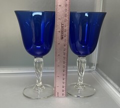Set of 2 CRISTAL D’ARQUES-DURAND Casual Setting Sapphire 7.5″ Tall
