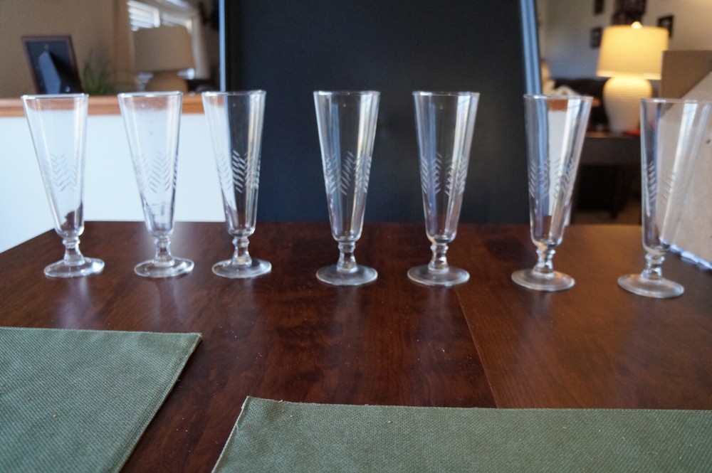 Champagne Flutes With Diagonal Lines; Set of 7; 8.25 in tall