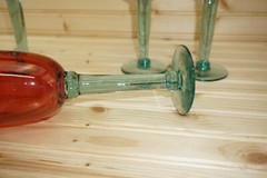 Blue, Red, Pink, Yellow (4) Wine Goblets, 8 1/2″ Hand Blown w/ Green Stem (G34)