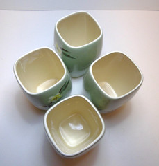 Vtg Weil Ware Blossom Tumblers Set of 4 Hand Decorated