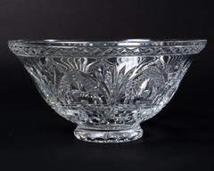 Design Guild Footed Cut Crystal Centerpiece Serving Bowl Fan Design 11.75″ W