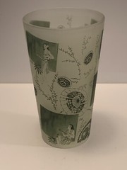 Frosted Hawaiian Souvenir Drinking Glass Green Ukulele Collectible Tumbler