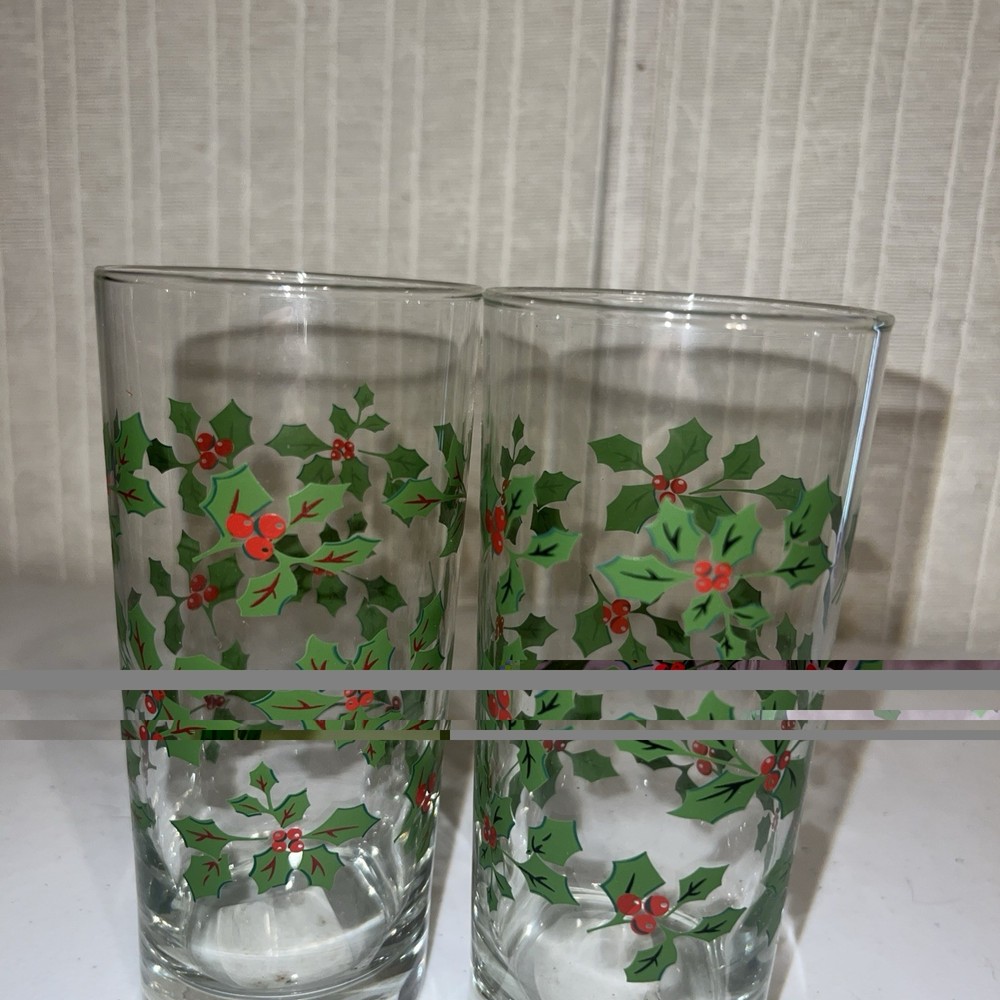 Set of 2 Vintage Holiday Holly Leaves, 6” Tall Christmas Tumblers Glasses