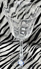 1 Lenox CASTLE GARDEN Clear Crystal Floral Etched, Optic, Water Goblets 1975