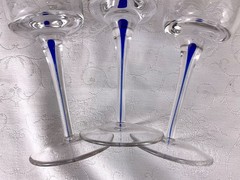 3 Filament Stem Cobalt Blue Teardrop Wine Glasses Straight Side Hand Blown EUC