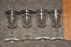 Vintage Lot of 4 3.75″ Stemmed Etched Silver Rim Cordial Glass (made in France)