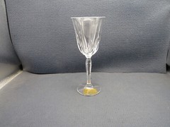 Noritake Crystal Vendome Pattern Water Goblet 8 5/8″ x 3 1/2″