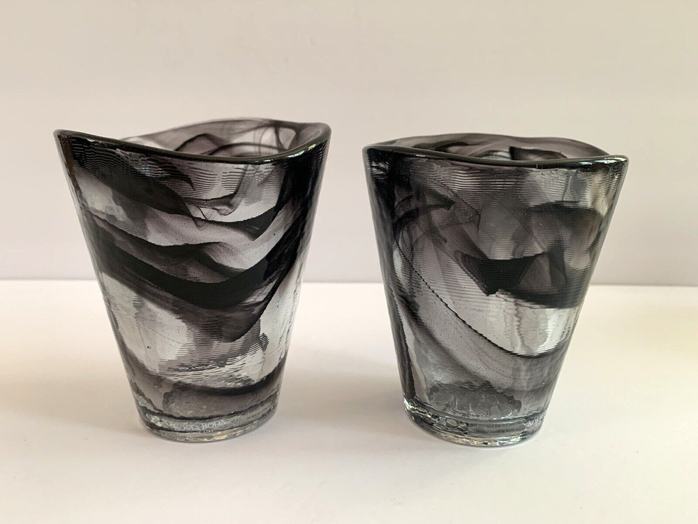 Kosta Boda Sweden Glass Cups w/Labels 4.25″ Tumblers Qty2 Black Swirl RARE Color