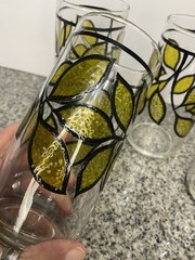 Vintage Tumblers W/Raised Yellow Green Enamel Leaves Textured 70s Retro