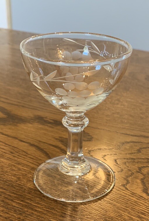 Set Of 7 Acid Etched Cordial/Champagne Glasses From the 1930’S