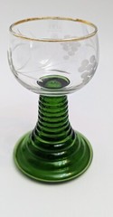 Vintage Green Stem Rib Beehive Etched Grape Glasses Gold Rim -2