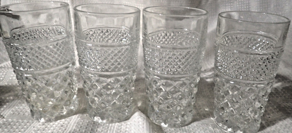 (4) Anchor Hocking Wexford Tumblers Diamond Pattern- 10oz