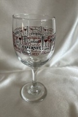 Libbey Wine Glass W/Writing: Merlot Syrah Bordeaux Sauvignon 7″ Tall Drinkware