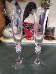 Gorham Amore Frosted Double Heart Lead Crystal Champagne Flutes (Set of 2)