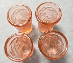 Vintage Summit Miniature Pitcher & 4 Tumblers Pink Glass Peacock Bird Child Set