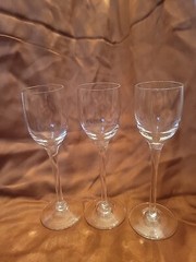 Set of Three Vintage 6 1/2″ Stemmed Glass Cordial Liquor Sherry Glasses 2oz