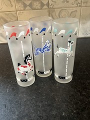 Vintage MCM c.1950 s Libbey Frosted Glass Circus Animals Carousel 3Tumblers