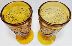 2 Vtg Indiana Glass Tiara Sandwich Amber Pattern Footed Water Goblets 6.25″T