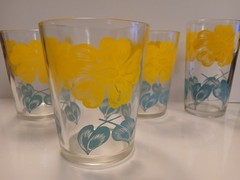 Set Of 4 VTG Mystic Dahlia Glass Tumblers INL#459