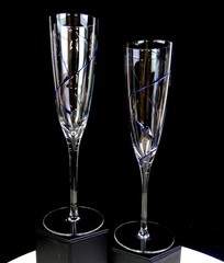 Crate & Barrel Crystal Blue Swirl Line 6 Ounce 2pc 9 3/8″ Champagne Flutes 1987