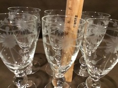 Beautiful Set Of 6 Vintage 6.5″ Tall Clear Etched Glass Wine / Parfait Stemware