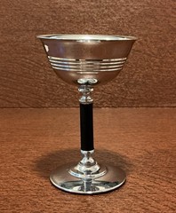 FARBERWARE ~ VTG. (1930’S) CHROME PLATED/BAKELITE CORDIAL GOBLETS ~ SET OF FOUR