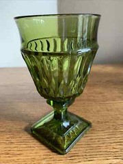 Indiana Glass MT VERNON GREEN 6″ Water Goblet – Wine Glass; Excellent