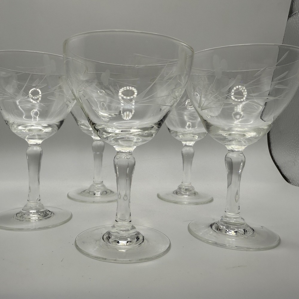 5 Champagne Etched Floral Wine Glasses Goblets Coupe Crystal Stemware Vtg Bar
