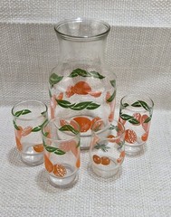 VTG Anchor Glass Orange Juice Pitcher Carafe & 4 Juice Glasses 1 Unmatched Glass