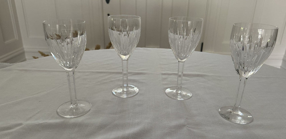 Waterford Crystal CARINA Vintage Claret Wine Glasses 7 1/8 » Set of 4 New DS29