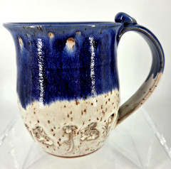 Sullivan Morris Pottery 12-16 oz COFFEE TEA MUG Blue Cream BUNNIES RABBITS