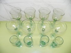 12 RECYCLED GREEN GLASS STEM BALOON GIN WINE GOBLET 4 EA MEXICO HAND BLOWN